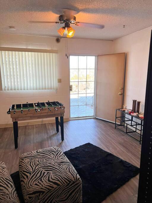 Joshua Tree National Park - Cozy Palms Getaway Διαμέρισμα Twentynine Palms Εξωτερικό φωτογραφία