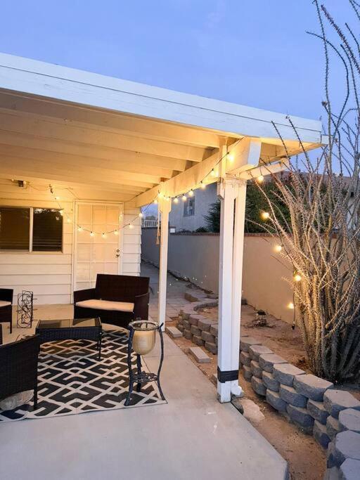 Joshua Tree National Park - Cozy Palms Getaway Διαμέρισμα Twentynine Palms Εξωτερικό φωτογραφία